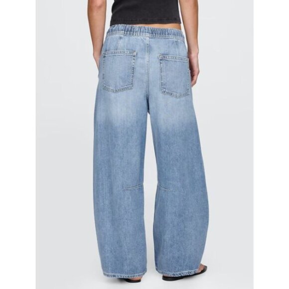 NWT Mid Rise UltraSoft Easy Horseshoe Jeans - Colormedium wash - Picture 5 of 6